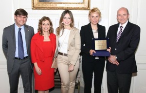 Cambridge English Assessment premia scuola di Aci Castello