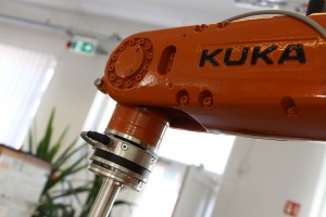 OptoForce for Kuka (002)